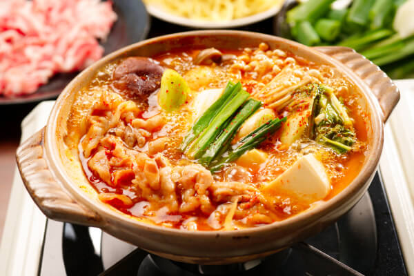 鍋の定番！キムチ鍋